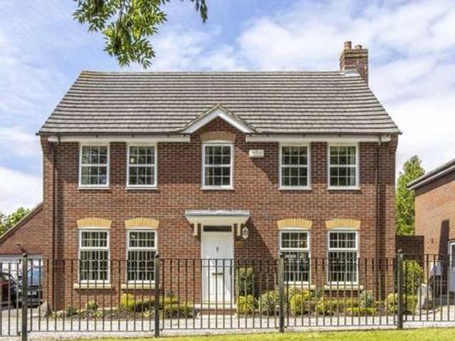 House for sale in Gloucestershire