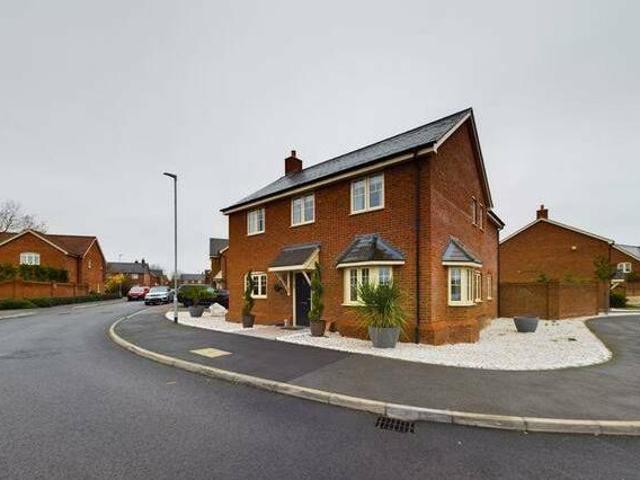 House for rent in Buckinghamshire