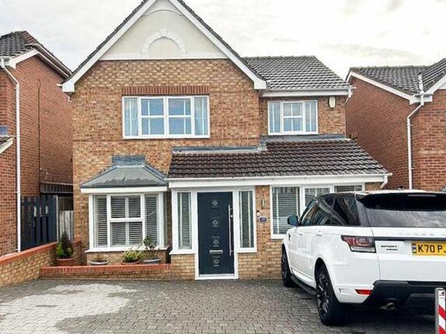 House for sale in Chapeltown, South Yorkshire