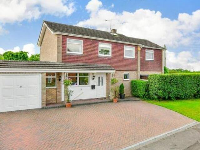 House for sale in Lyons, Greater London