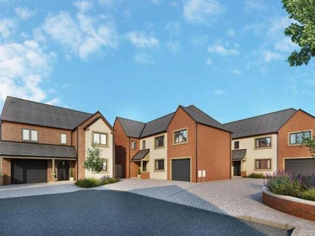 House for sale in East Midlands