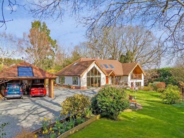 House for sale in Twitty Fee, Chelmsford
