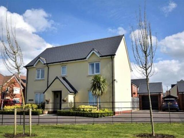 House for sale in Golden Valley, Gloucestershire