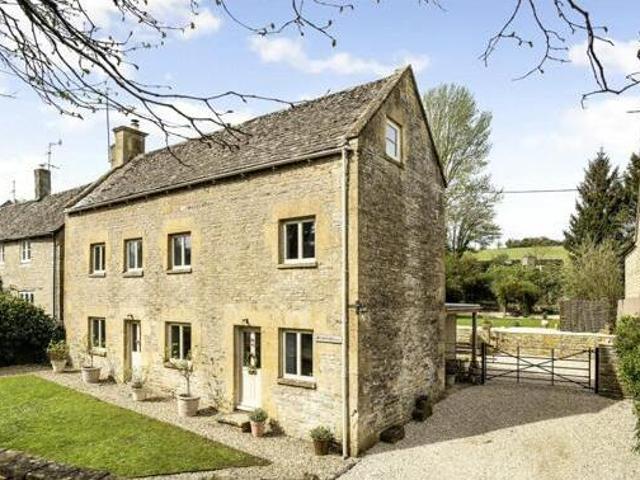 House for sale in Ewens Farm, Golden Valley