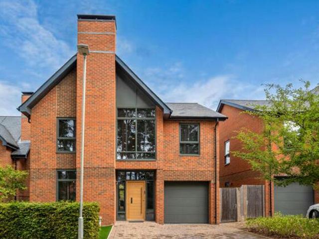 House for sale in Row Town, Surrey