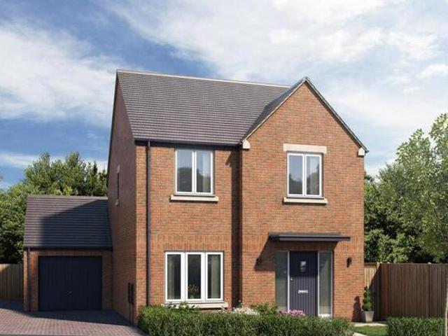 House for sale in Chertsey, Runnymede
