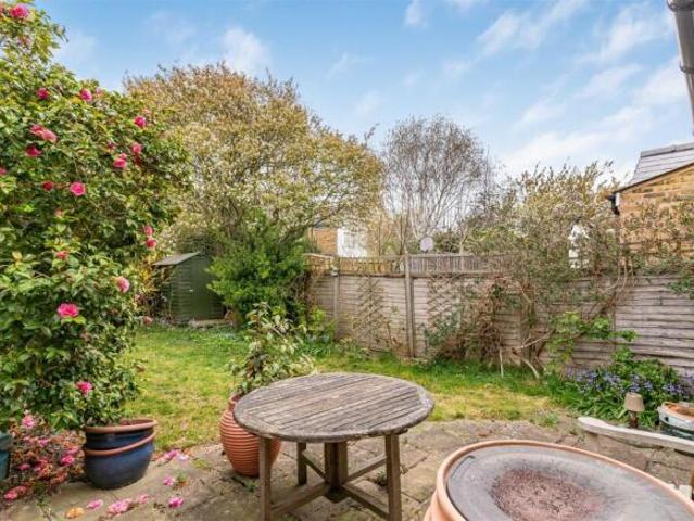 Farm for sale in Kingston Upon Thames, Greater London