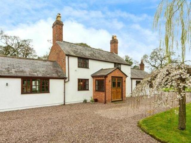 House for sale in Milton Green, Two Mills