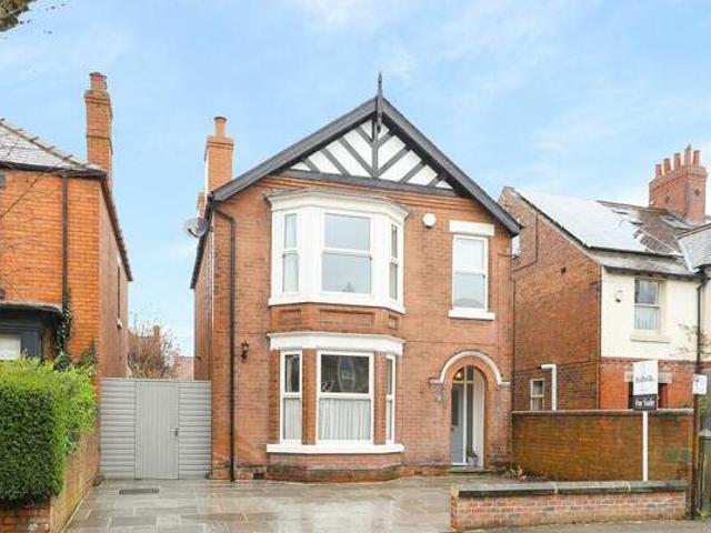 House for sale in Tapton, Chesterfield