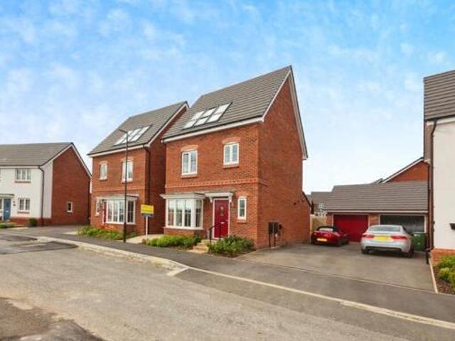 House for sale in Loundsley Green, East Midlands