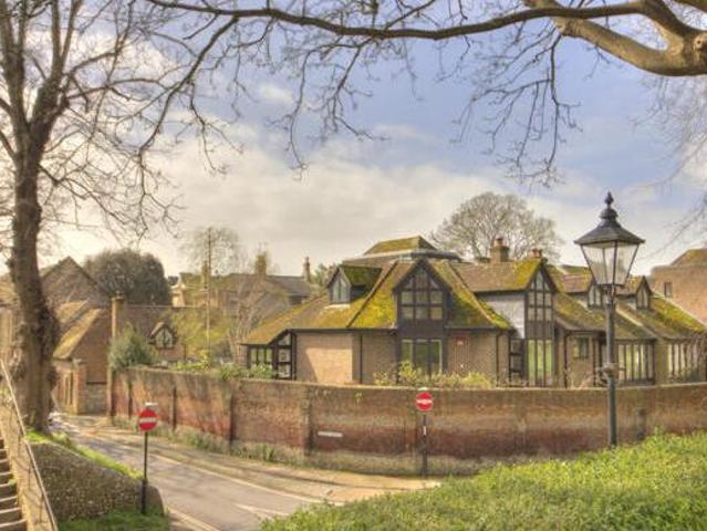 House for sale in Littlecote, West Sussex