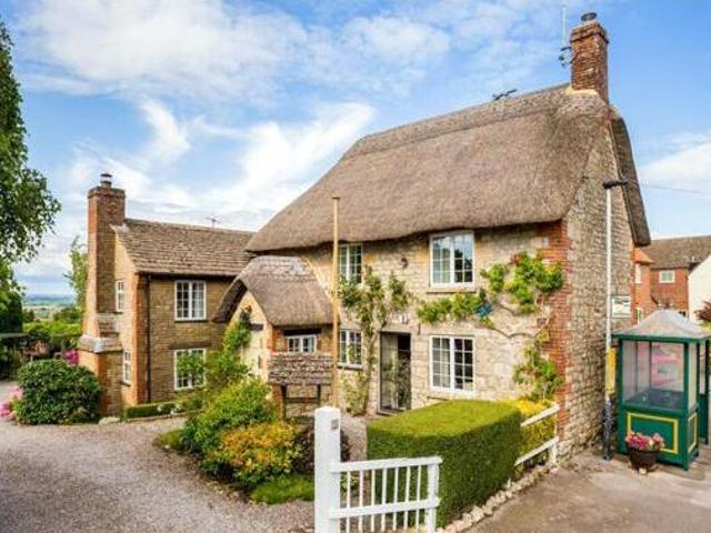 House for sale in Chippenham, Wiltshire