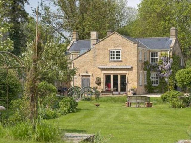 House for sale in Chippenham, Wiltshire