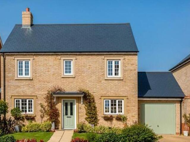 House for sale in Cotswold Gate, West Oxfordshire