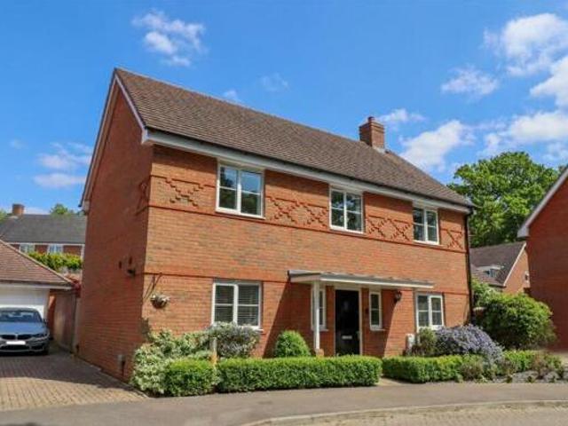 House for sale in Surrey, England