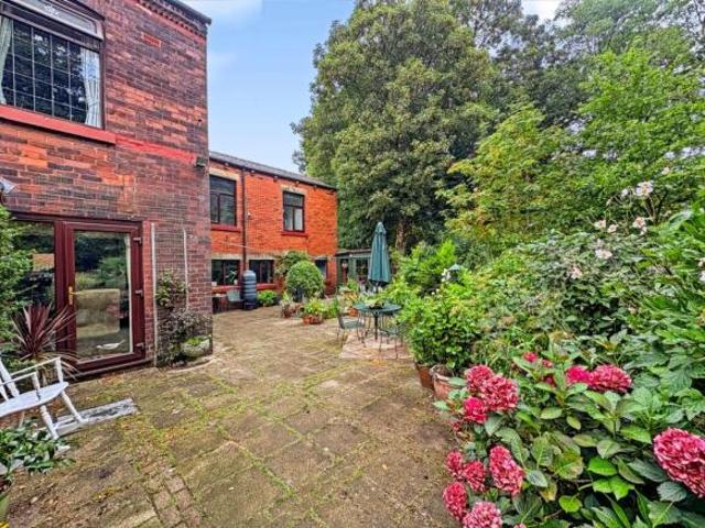 Farm for sale in Westhoughton, Bolton