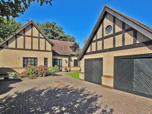 House for sale in East Midlands