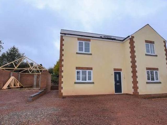 House for sale in Gloucestershire