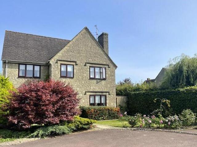 House for sale in Fossebridge, Gloucestershire