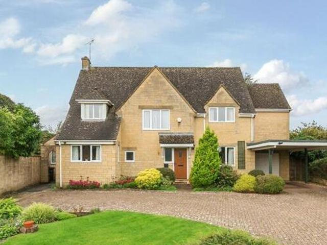 House for sale in Chesterton, Cotswold