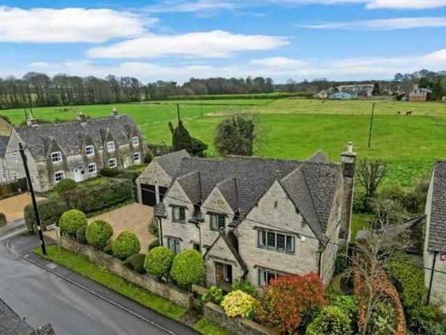 House for sale in Fossebridge, Gloucestershire