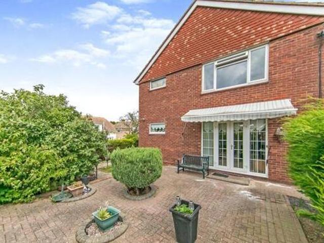 House for sale in Holland-on-Sea, Dale Hill