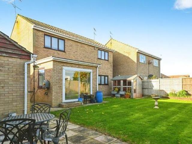 House for sale in Dale Hill, Essex