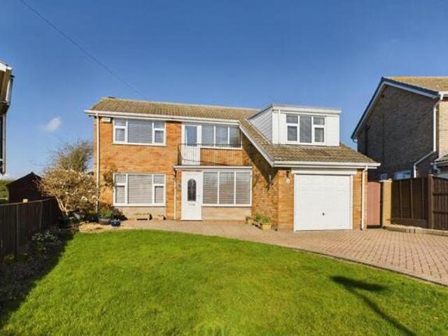 House for sale in Cleethorpes, North East Lincolnshire