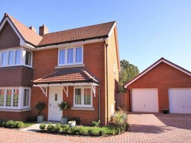 House for sale in Hampshire