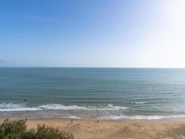 Farm for sale in Canford Cliffs, Poole