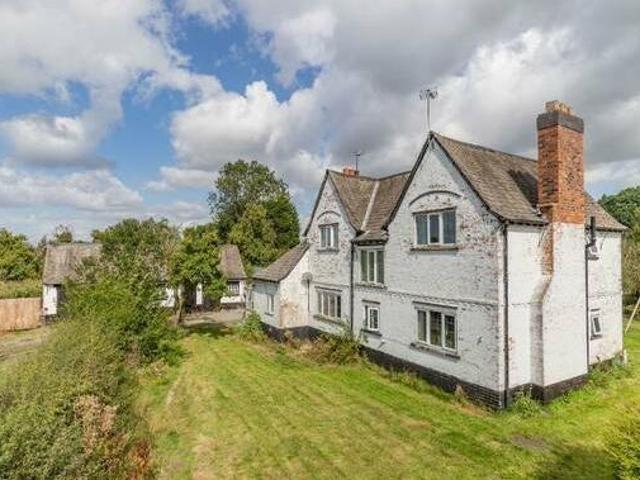 House for rent in Lyons, Greater London