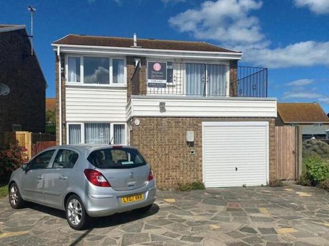 House for sale in Acol, Kent