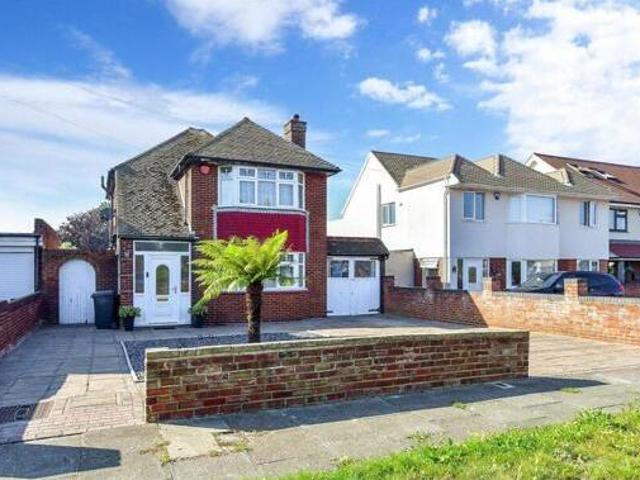 House for sale in Acol, Kent