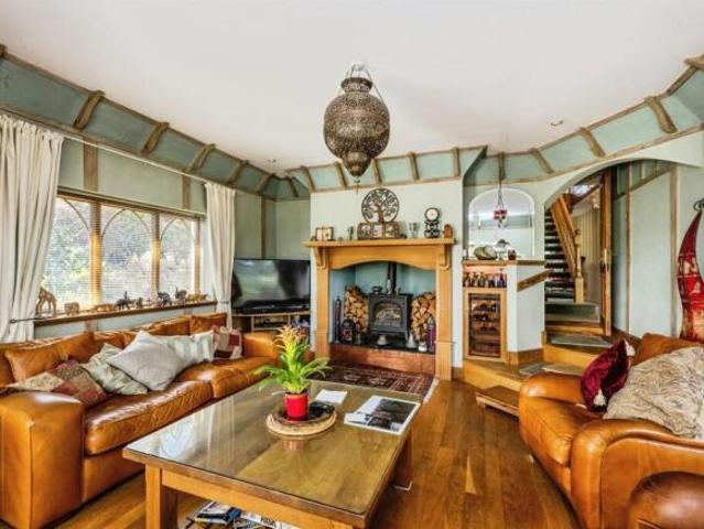 Farm for sale in Ynystawe, Wales
