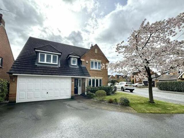 House for sale in Coalville, Leicestershire