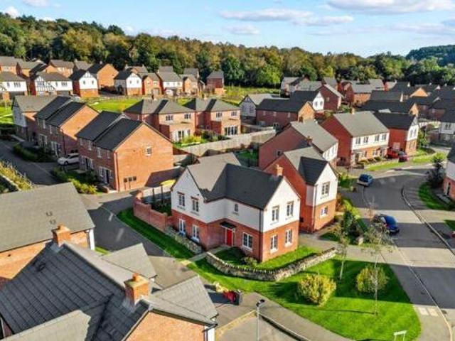 House for sale in Coalville, Leicestershire
