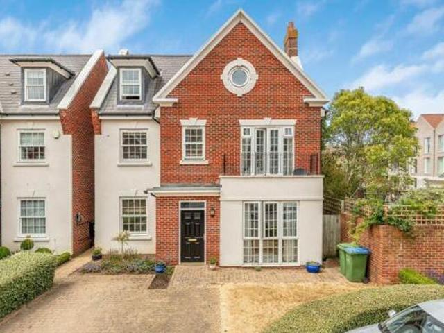 House for sale in Blackhills, Surrey