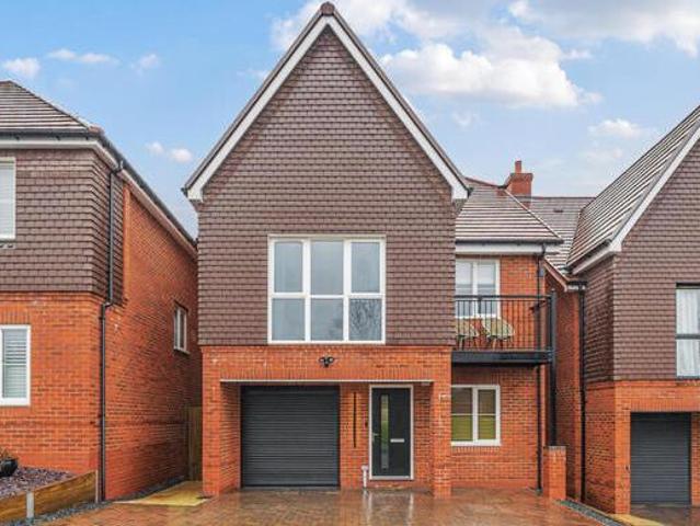 House for sale in Marehill, Horsham
