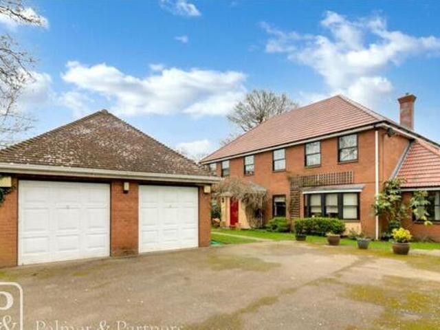 House for sale in Fordham Heath, Essex
