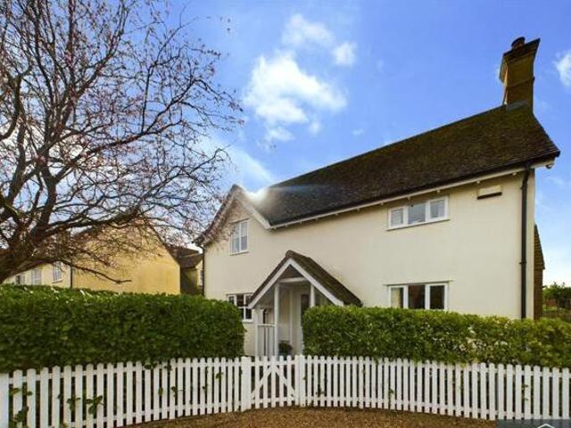 House for sale in East Gores, Fordham Heath