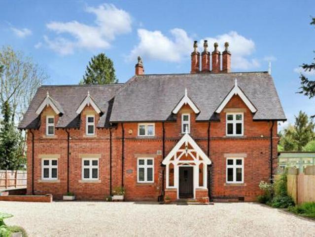 House for sale in Lyons, Greater London