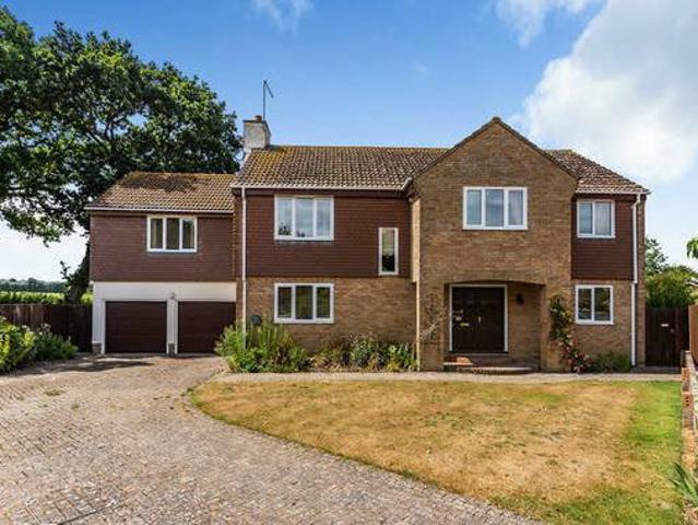 House for rent in West Sussex