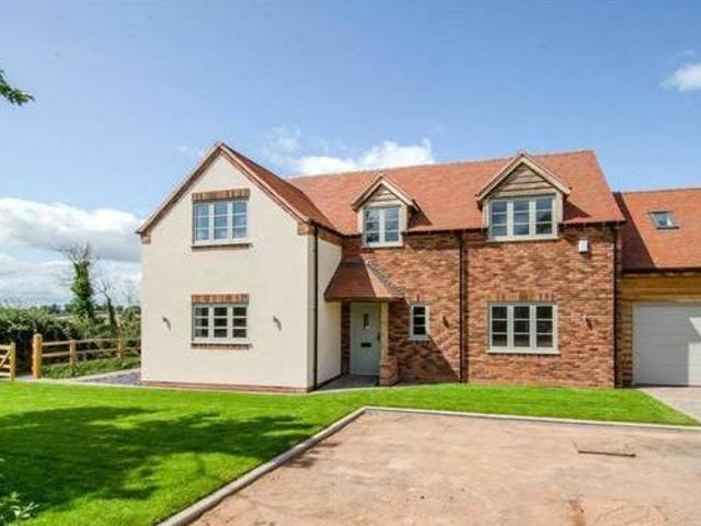 House for sale in Worcestershire, England
