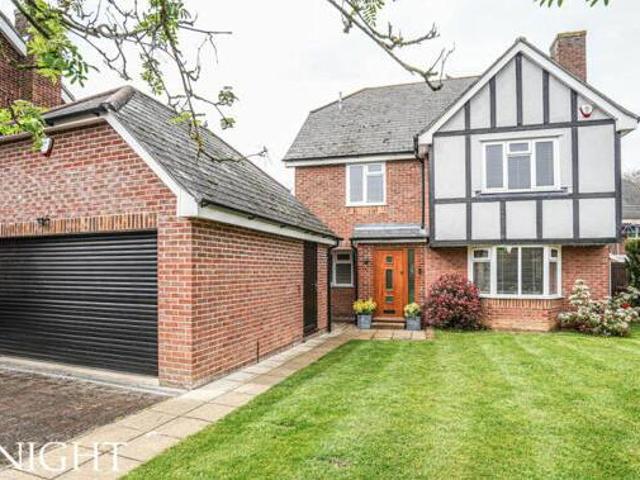 House for sale in Lyons, Greater London