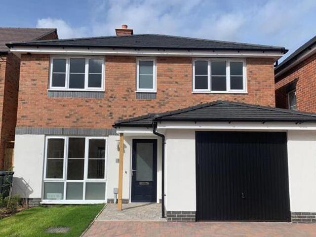 House for sale in Tamworth, Staffordshire