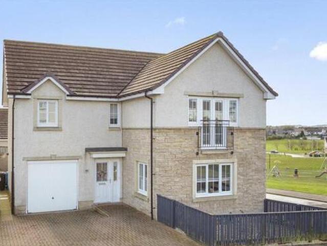 House for sale in Leuchatsbeath, Cowdenbeath