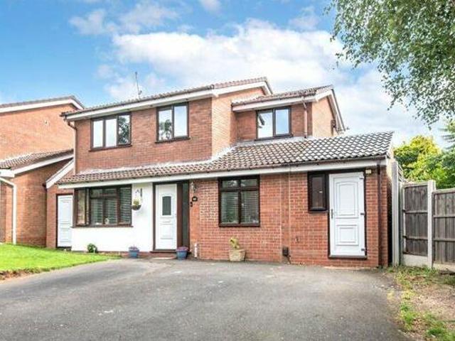 House for sale in Redditch, Worcestershire