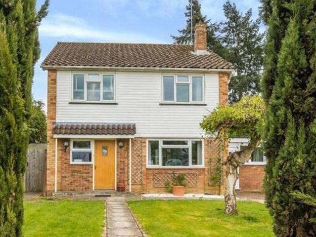 House for sale in Cranleigh, Waverley