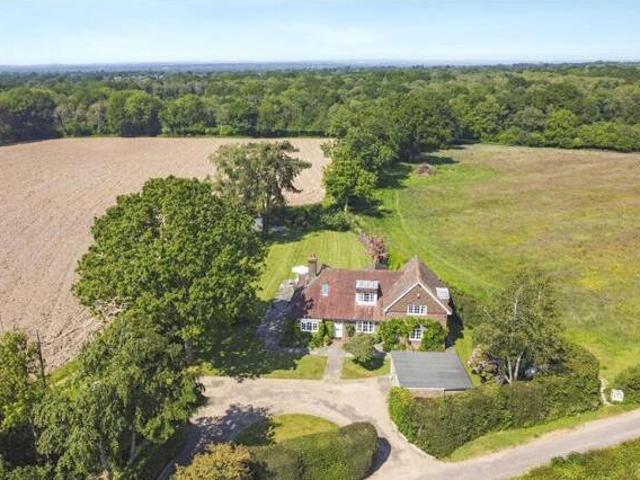 House for sale in Glynde, West Sussex