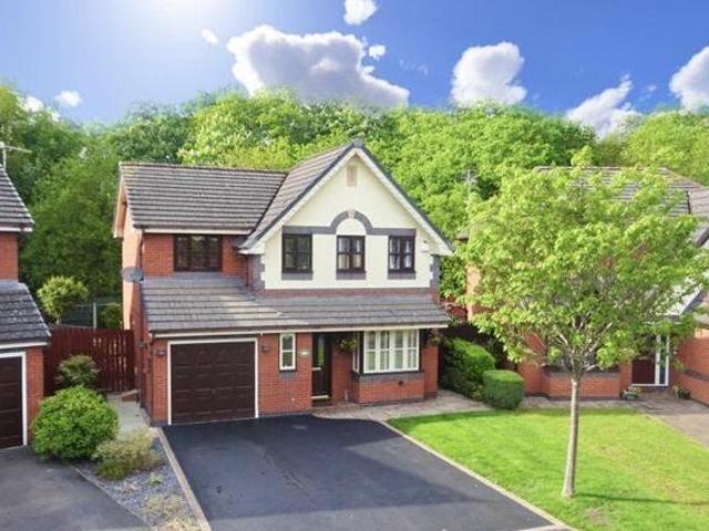House for sale in Hammond Street